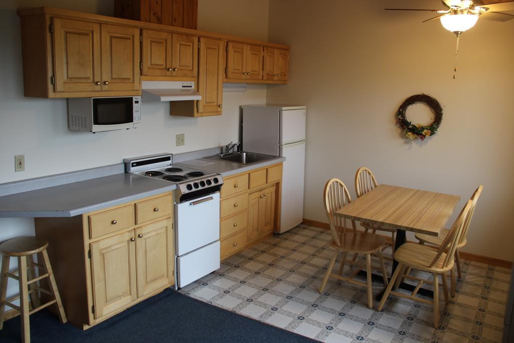 Superior Ridge Resort Motel Schroeder Zewnętrze zdjęcie