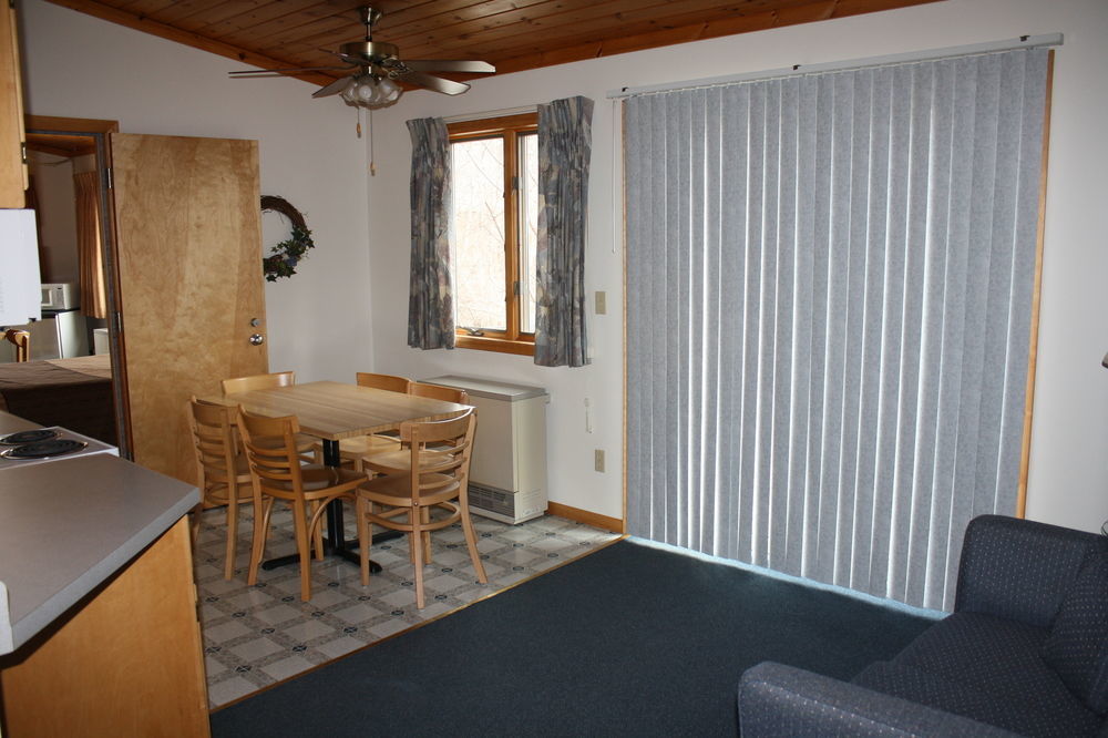 Superior Ridge Resort Motel Schroeder Zewnętrze zdjęcie