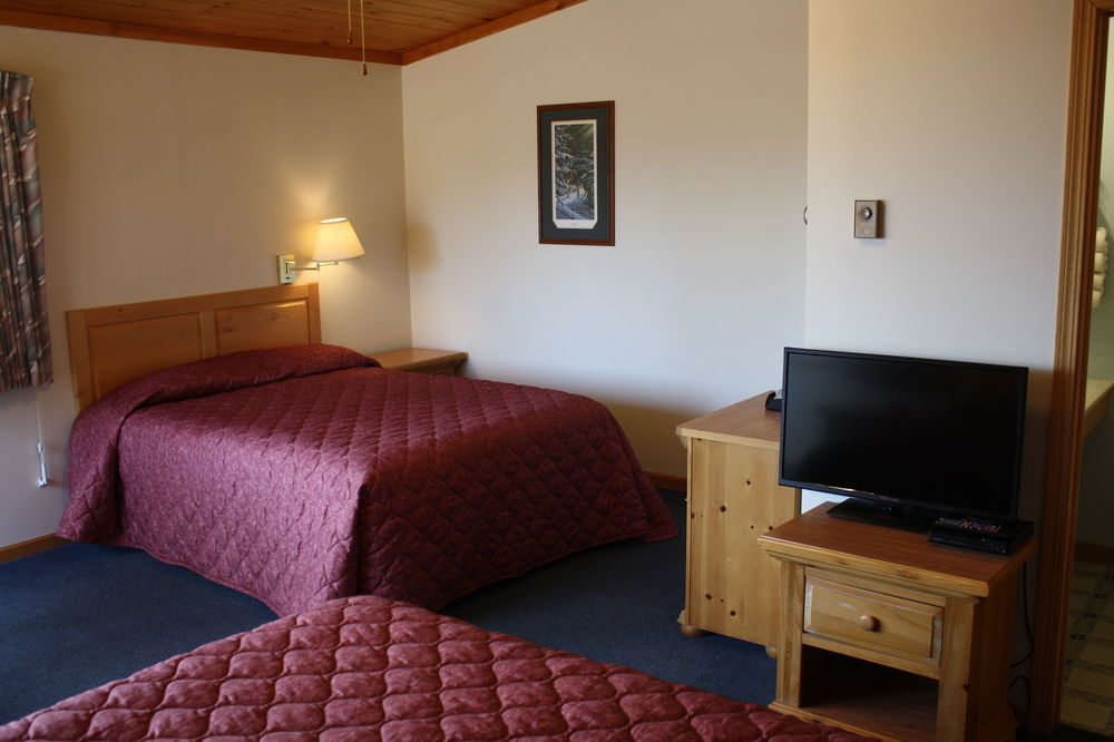 Superior Ridge Resort Motel Schroeder Zewnętrze zdjęcie