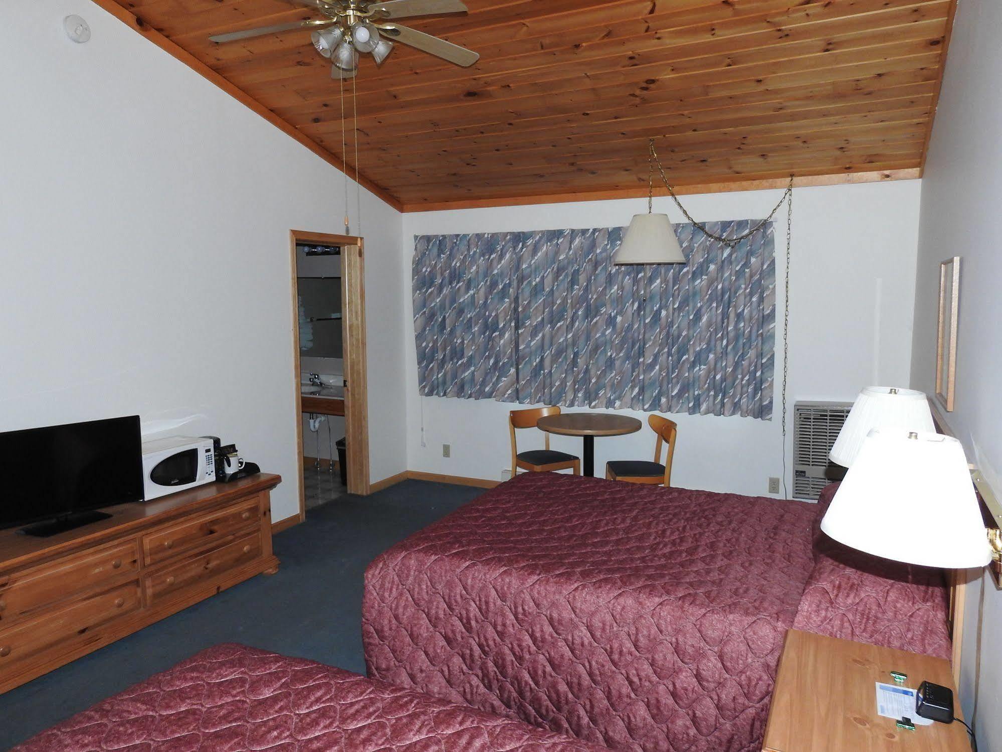 Superior Ridge Resort Motel Schroeder Zewnętrze zdjęcie