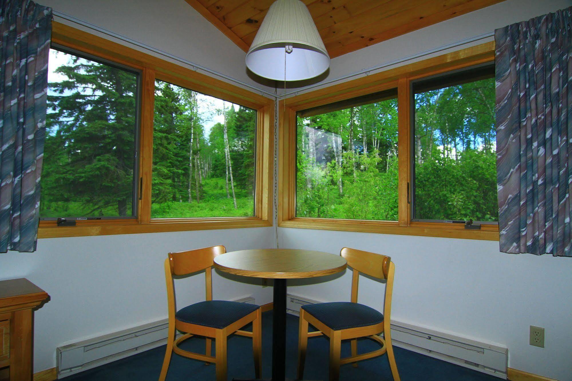 Superior Ridge Resort Motel Schroeder Zewnętrze zdjęcie