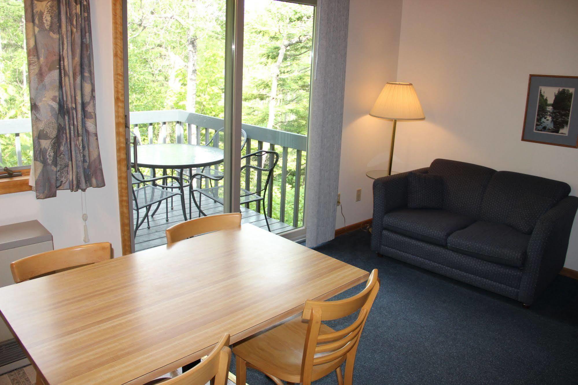 Superior Ridge Resort Motel Schroeder Zewnętrze zdjęcie