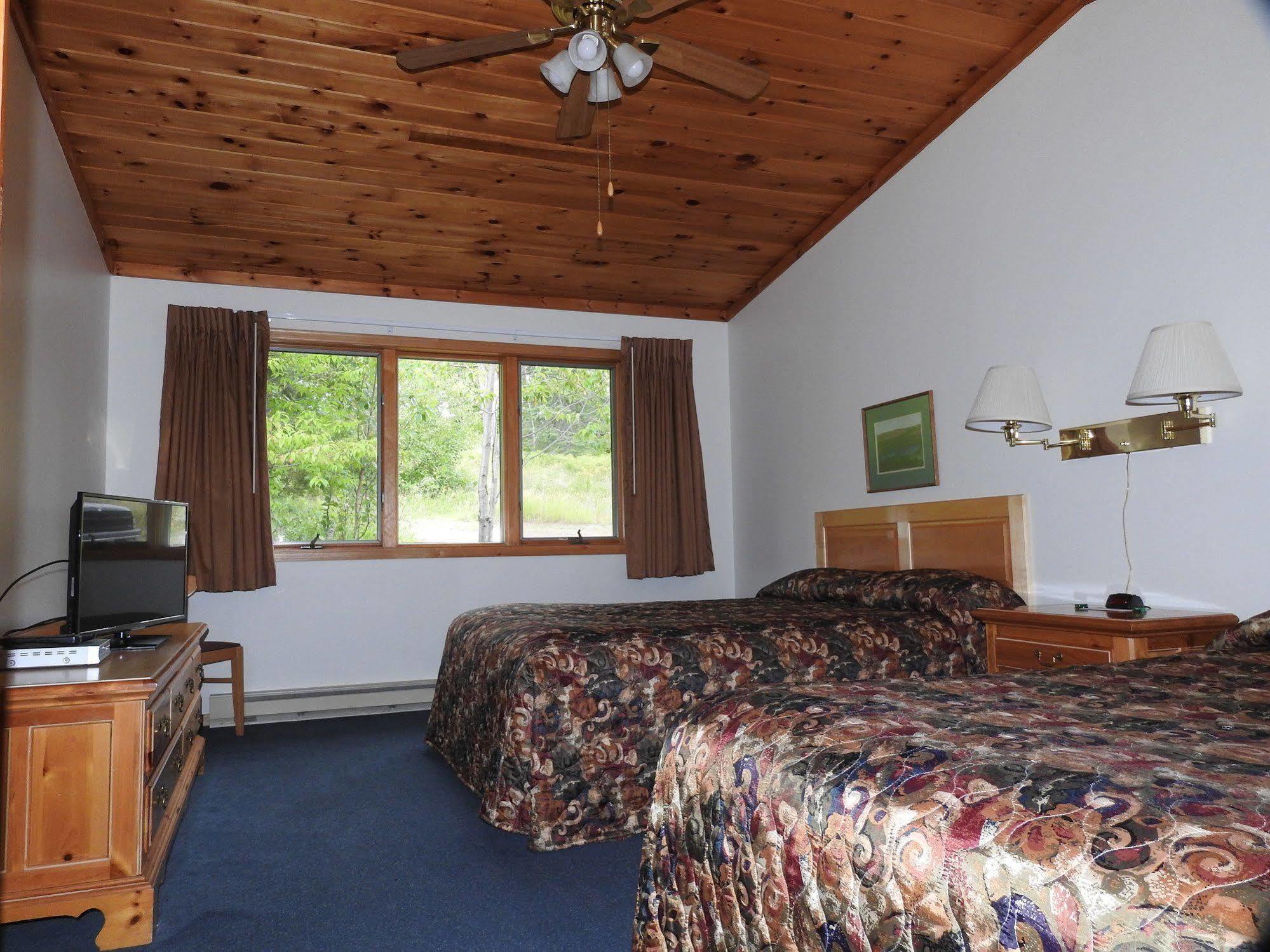 Superior Ridge Resort Motel Schroeder Zewnętrze zdjęcie