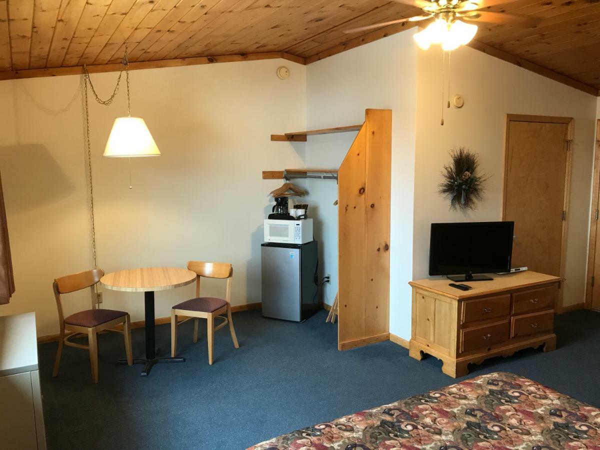 Superior Ridge Resort Motel Schroeder Zewnętrze zdjęcie